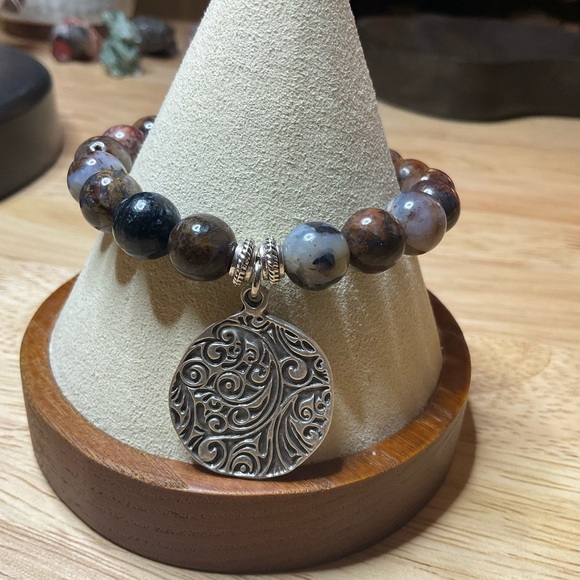 Pietersite (10 mm) with Silver Spacers and Charm. - Picture 5 of 11